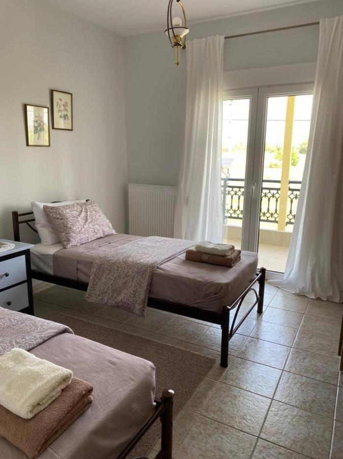 פטולמאידה Polys Apartment And Paraskevi Studio With View מראה חיצוני תמונה