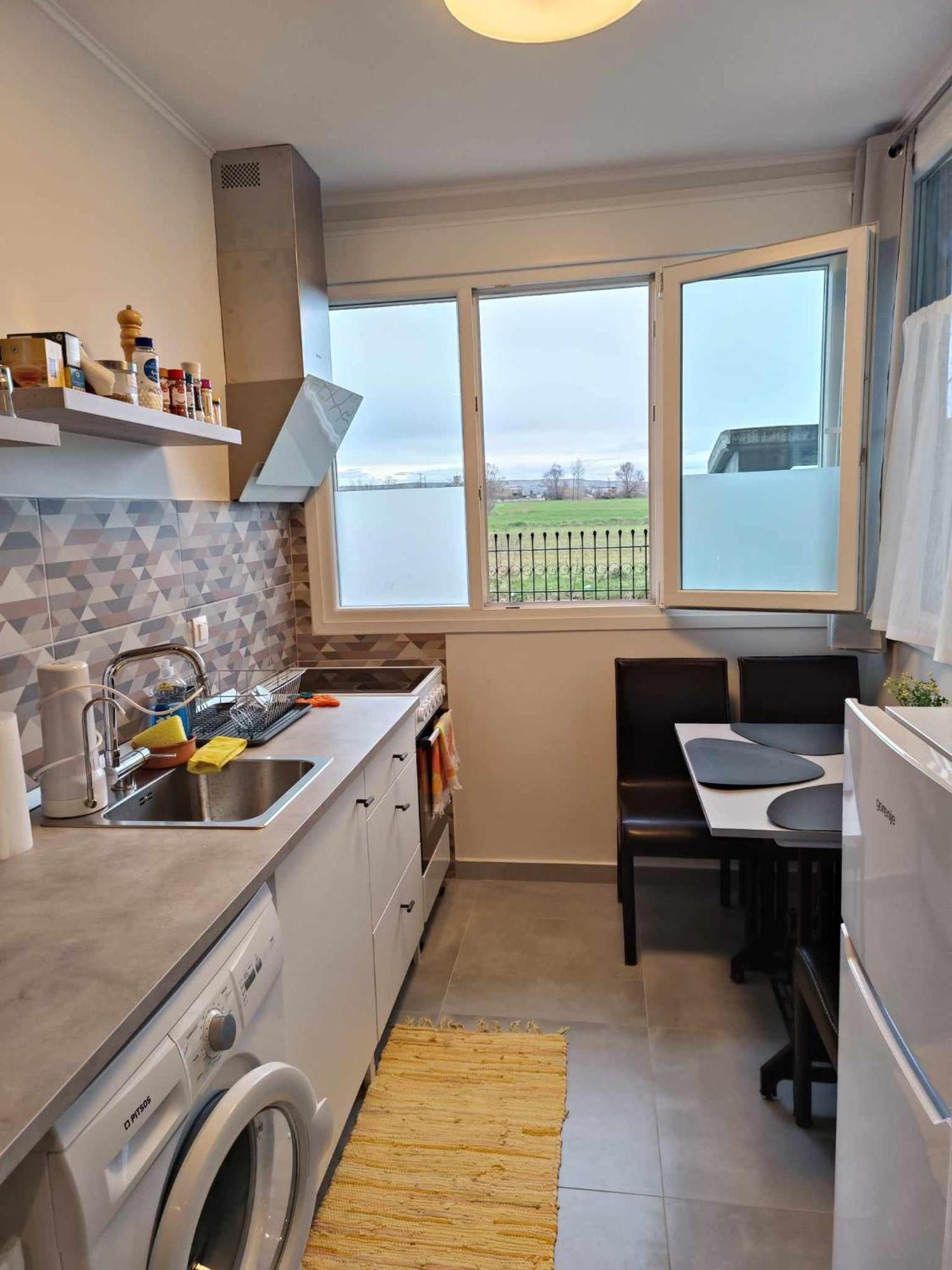 פטולמאידה Polys Apartment And Paraskevi Studio With View מראה חיצוני תמונה