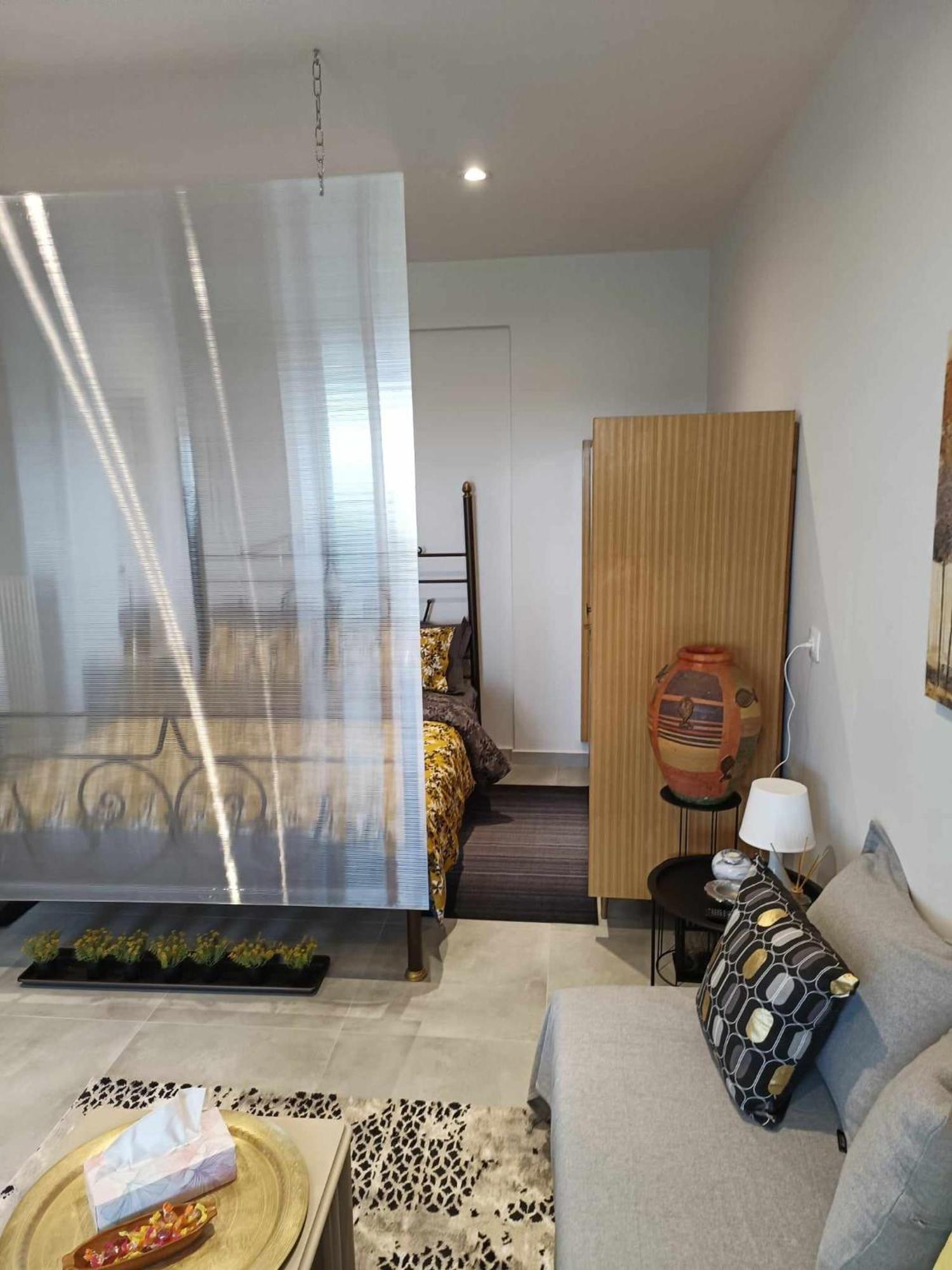 פטולמאידה Polys Apartment And Paraskevi Studio With View מראה חיצוני תמונה