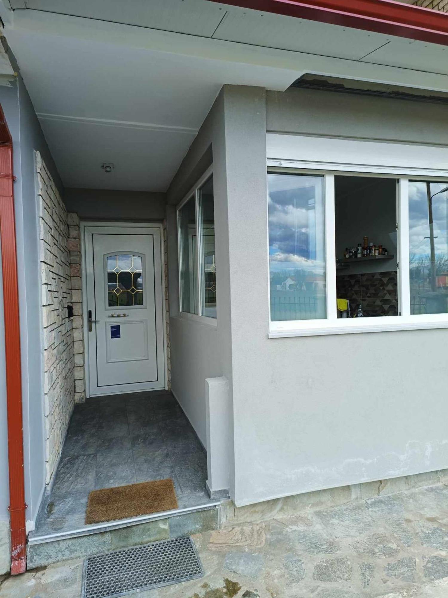 פטולמאידה Polys Apartment And Paraskevi Studio With View מראה חיצוני תמונה