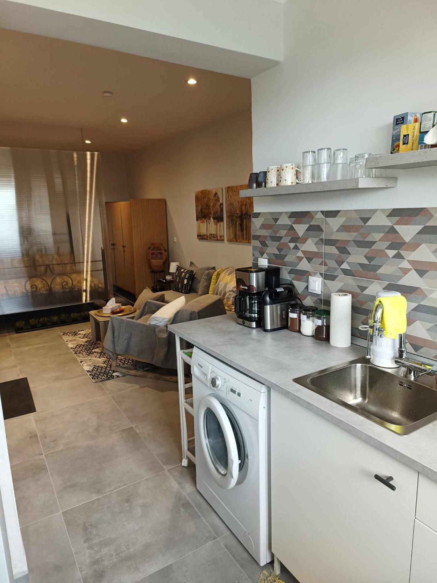 פטולמאידה Polys Apartment And Paraskevi Studio With View מראה חיצוני תמונה